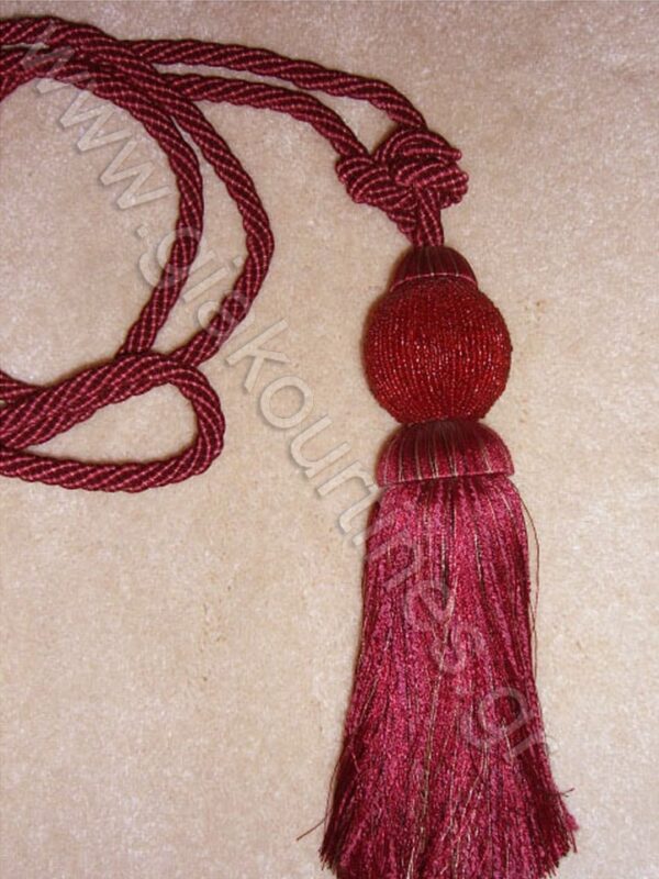 ΦΟΥΝΤΑ ΧΕΙΡΟΠΟΙΗΤΗ ΜΕ ΧΑΝΤΡΕΣ ΚΕΝΤΗΜΕΝΕΣ