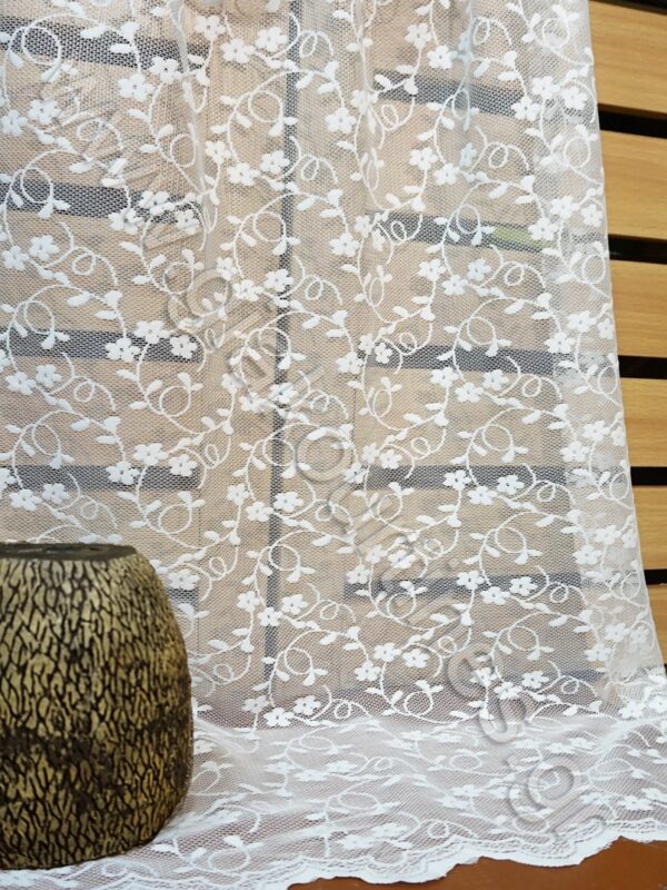 ΚΟΥΡΤΙΝΑ ΔΑΝΤΕΛΑ ΑΤΣΑΛΑΚΩΤΗ ΜΕ ΑΝΘΑΚΙΑ, ΧΡΩΜΑ ΥΠΟΛΕΥΚΟ