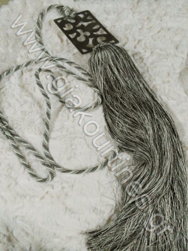 ΜΑΚΡΙΑ ΔΙΑΚΟΣΜΗΤΙΚΗ ΦΟΥΝΤΑ ΧΕΙΡΟΠΟΙΗΤΗ ΓΚΡΙ ΑΣΗΜΙ ΜΕ ΜΕΤΑΛΛΙΚΟ ΑΡΑΒΟΥΡΓΗΜΑ