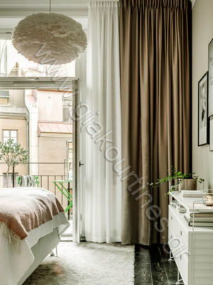 Κουρτίνα blackout μόκα + εσωτερική κουρτίνα λευκή