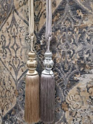 ΔΕΣΤΡΑ ΓΙΑ ΚΟΥΡΤΙΝΑ, ΜΠΕΖ ΓΚΡΙ