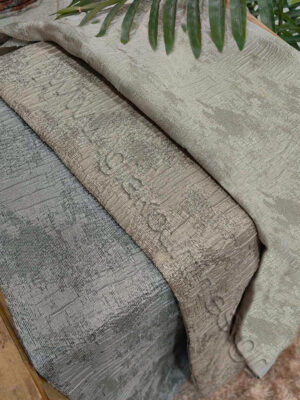 ΚΟΥΡΤΙΝΑ ΜΕ ΤΟ ΜΕΤΡΟ, ΜΑΤ ΣΕ 3 ΑΠΟΧΡΩΣΕΙΣ